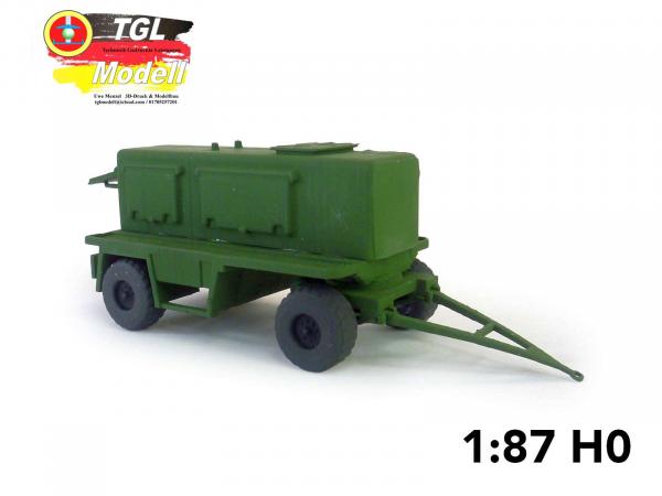 AG-2 auf Anhänger - NVA Grün H0